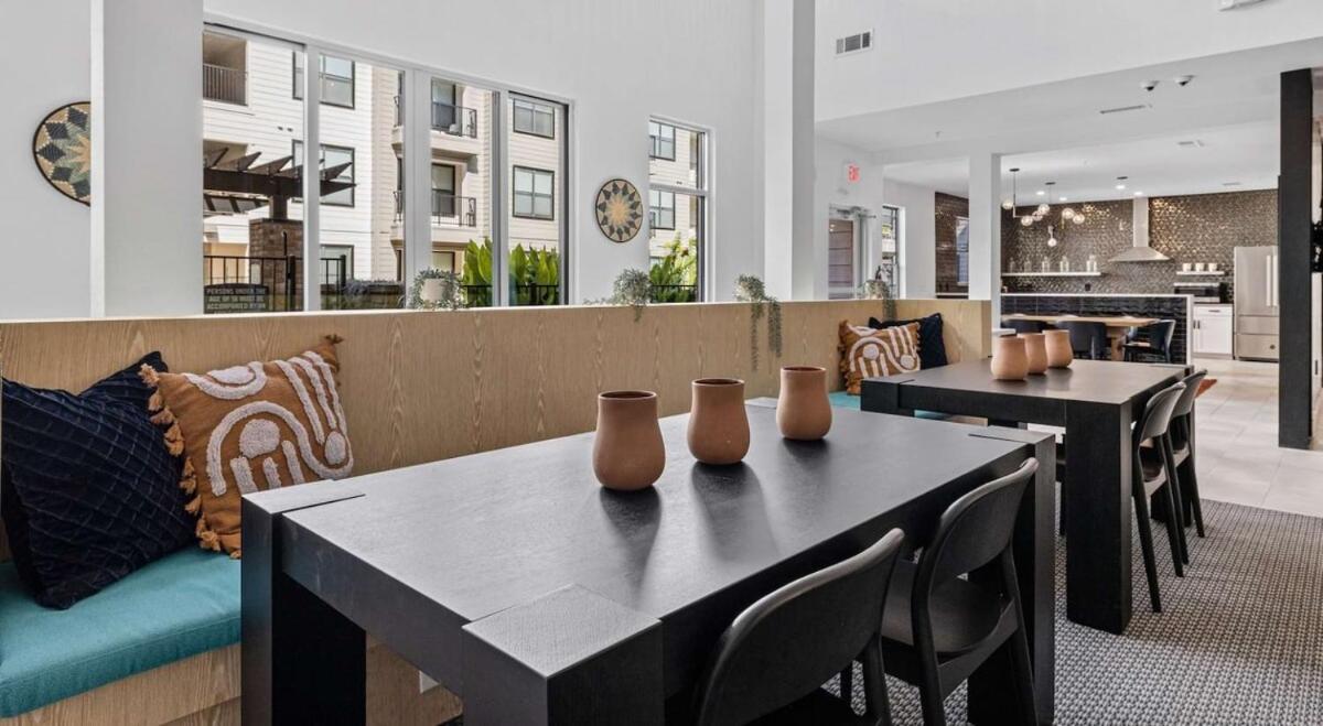 Lux 1B On South Congress Relaxing Pool & Gym Apartment Austin Exterior foto
